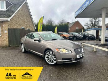 Jaguar XF 3.0 XF Premium Luxury V6 Auto 4dr