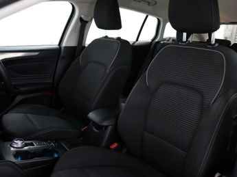 FORD FOCUS 1.0 Focus Titanium Auto 5dr