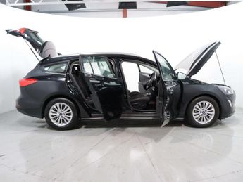 FORD FOCUS 1.0 Focus Titanium Auto 5dr
