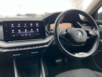 SKODA OCTAVIA 1.4 TSI iV 13kWh SE Technology DSG Euro 6 (s/s) 5dr