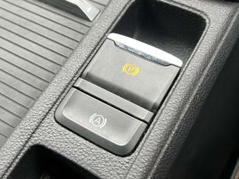 SKODA OCTAVIA 1.4 TSI iV 13kWh SE Technology DSG Euro 6 (s/s) 5dr