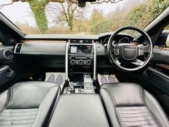 LAND ROVER DISCOVERY 3.0 Discovery Luxury HSE TD6 Auto 4WD 5dr