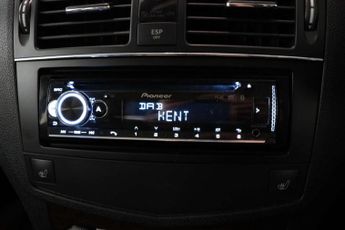 MERCEDES C-CLASS 2.1 C220 CDI Elegance Auto Euro 4 4dr