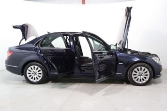 MERCEDES C-CLASS 2.1 C220 CDI Elegance Auto Euro 4 4dr