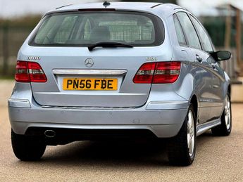 MERCEDES B-CLASS 2.0 B180 CDi SE CVT 5dr
