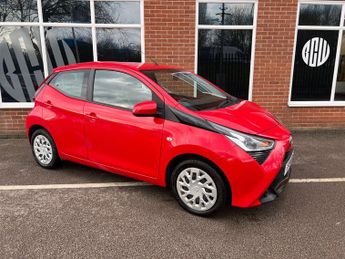 Toyota AYGO 1.0 Aygo X-Play VVT-i 5dr