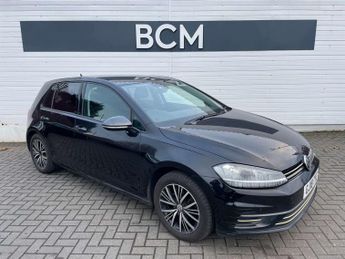 Volkswagen Golf TDi 1.6 Golf SE TDI BlueMotion Technology Semi-Auto 5dr