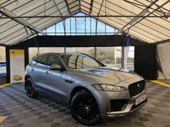 Jaguar F-Pace 2.0 F-PACE Chequered Flag AWD D Auto 4WD 5dr