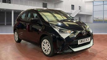 Toyota AYGO 1.0 Aygo X-Play VVT-i CVT 5dr