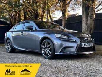 Lexus IS 2.5 IS 300h F Sport CVT 4dr