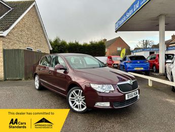 Skoda Superb 2.0 Superb Elegance CR TDI 5dr