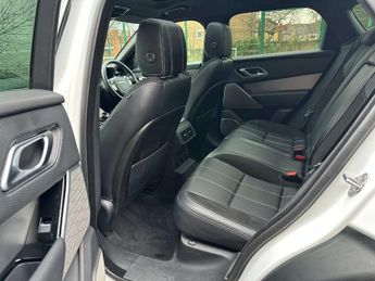 LAND ROVER RANGE ROVER VELAR 2.0 Range Rover Velar R-Dynamic SE P300 Auto 4WD 5dr
