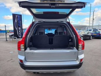 VOLVO XC90 2.4 XC90 SE D5 Auto 4WD 5dr