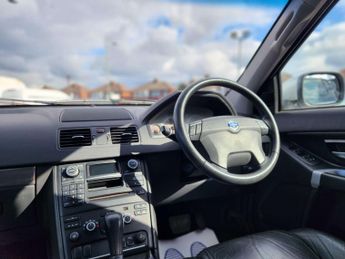 VOLVO XC90 2.4 XC90 SE D5 Auto 4WD 5dr