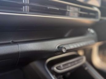 JEEP AVENGER Avenger Summit EV 5dr