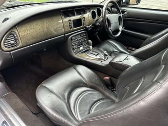 JAGUAR XK 4.2 XKR Convertible Auto 2dr