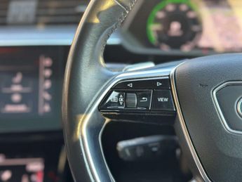 AUDI E-TRON e-tron Launch Edition 55 Quattro 4WD 5dr