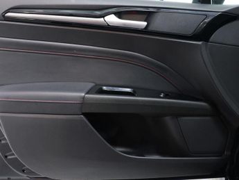 FORD MONDEO 2.0 Mondeo ST-Line HEV Auto 5dr