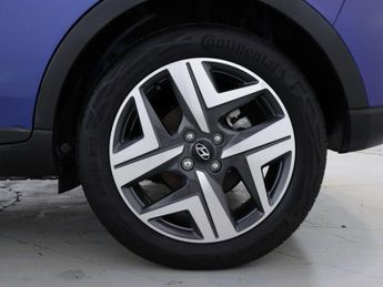 HYUNDAI BAYON 1.0 Bayon Premium TGDi MHEV Auto 5dr