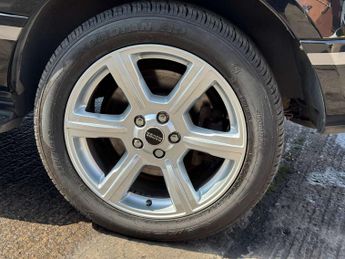 LAND ROVER RANGE ROVER 4.4 Range Rover Vogue SE TDV8 Automatic 4WD 5dr - NATIONAL DELIV