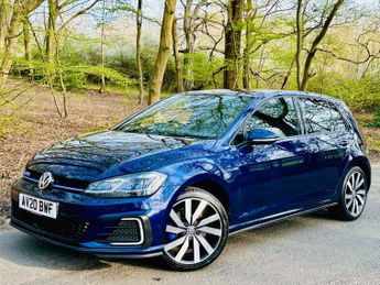 Volkswagen Golf 1.4 Golf GTE Advance Semi-Auto 5dr