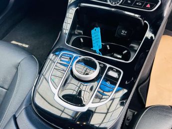 MERCEDES-BENZ E-CLASS 2.0 E 220 D SE Auto 4dr