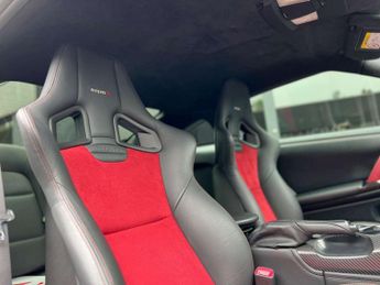 Nissan GT-R 3.8 V6 Nismo Auto 4WD Euro 6 2dr