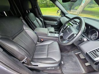 LAND ROVER DISCOVERY 3.0 Discovery SE SD6 Auto 4WD