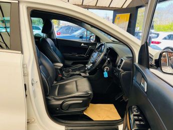 KIA SPORTAGE 2.0 Sportage KX-3 CRDi Auto 4WD 5dr