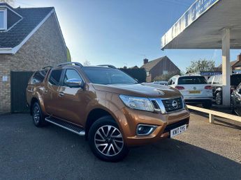 Nissan Navara 2.3 Navara Tekna dCi 4WD 5dr