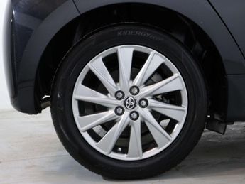 TOYOTA YARIS 1.5 Yaris Icon HEV CVT 5dr