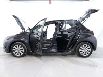 TOYOTA YARIS 1.5 Yaris Icon HEV CVT 5dr