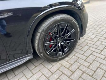 Mercedes-Benz GLC 2.0 GLC43h MHEV AMG + BODYKIT GLC43 (Premium) Coupe G-Tronic+ 4M