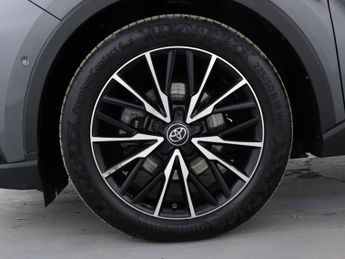 TOYOTA C-HR 1.8 C-HR Excel HEV CVT 5dr