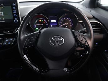 TOYOTA C-HR 1.8 C-HR Excel HEV CVT 5dr