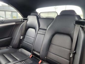 MERCEDES-BENZ E-CLASS 3.0 E350 Sport CDi BlueEfficiency 265 Auto 2dr