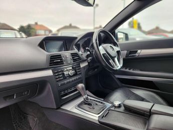 MERCEDES-BENZ E-CLASS 3.0 E350 Sport CDi BlueEfficiency 265 Auto 2dr