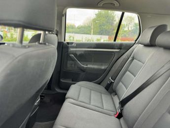 VOLKSWAGEN GOLF 2.0 Golf GT TDI Auto 5dr