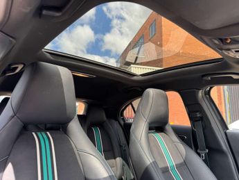 MERCEDES-BENZ A-CLASS 2.1 A 220 D Motorsport Edition Premium Automatic 5dr - NATIONAL 