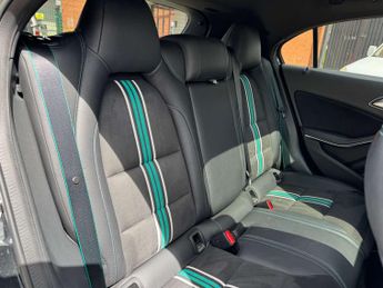 MERCEDES-BENZ A-CLASS 2.1 A 220 D Motorsport Edition Premium Automatic 5dr - NATIONAL 