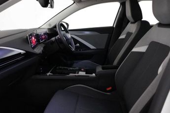 VAUXHALL ASTRA 1.2 Astra Design Turbo Auto 5dr