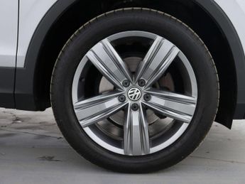 VOLKSWAGEN TIGUAN 1.5 Tiguan Allspace Match TSi Evo Semi-Auto 5dr