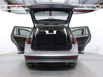 VOLKSWAGEN TIGUAN 1.5 Tiguan Allspace Match TSi Evo Semi-Auto 5dr