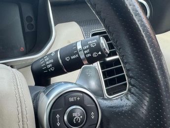 LAND ROVER RANGE ROVER SPORT 4.4 Range Rover Sport Autobiography Dynamic SDV8 Automatic 4WD 5