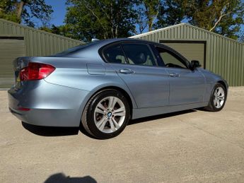 BMW 3 SERIES 2.0 320D Sport Auto 4dr