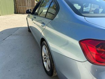 BMW 3 SERIES 2.0 320D Sport Auto 4dr