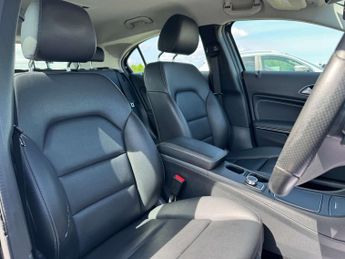 MERCEDES-BENZ A-CLASS 1.5 A 180 D Sport Executive Automatic 5dr - NATIONAL DELIVERY*