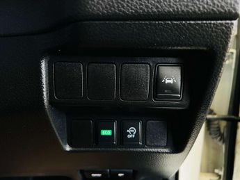 NISSAN QASHQAI 1.6 Qashqai Tekna+ dCi CVT 5dr