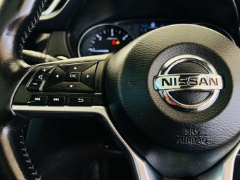 NISSAN QASHQAI 1.6 Qashqai Tekna+ dCi CVT 5dr