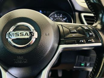 NISSAN QASHQAI 1.6 Qashqai Tekna+ dCi CVT 5dr